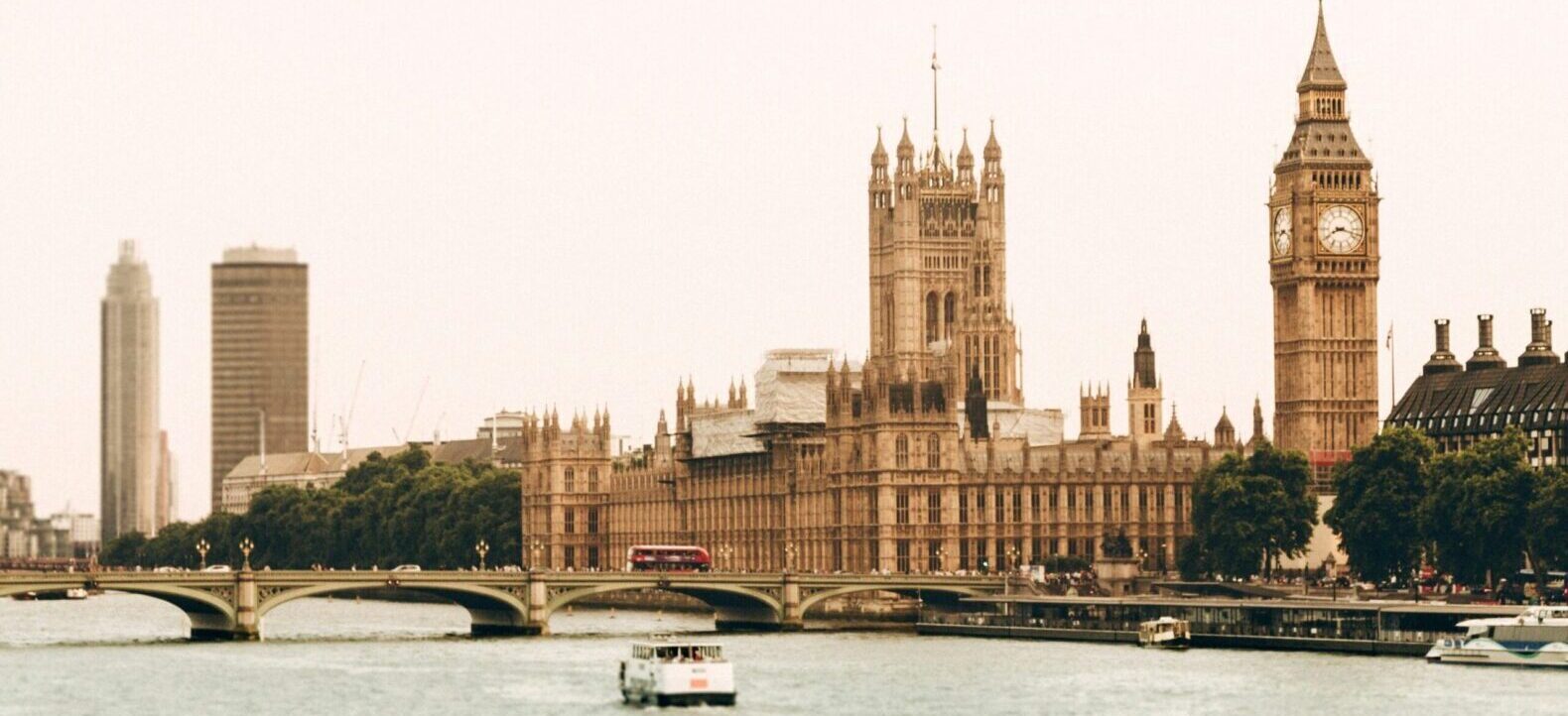 Mehr über den Artikel erfahren Vereinigtes Königreich bei Erasmus+ wieder dabei